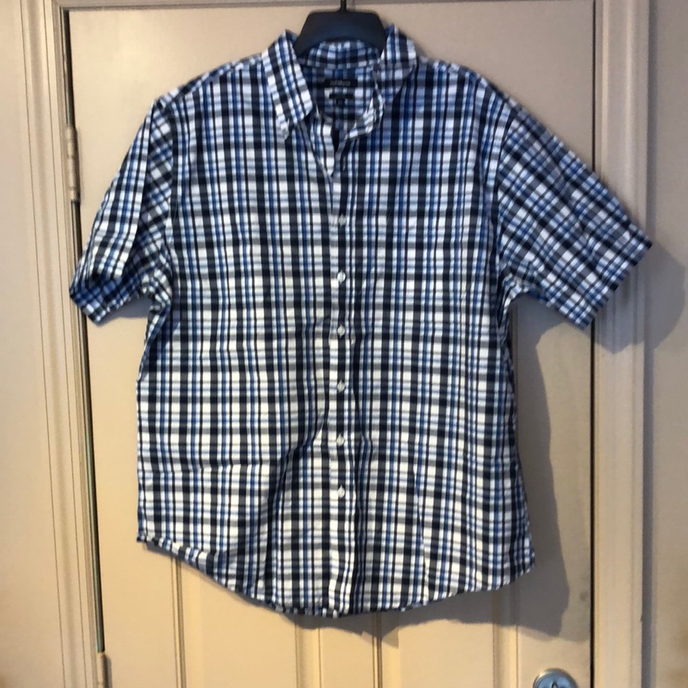 Croft&Barrow buttoned down shirt